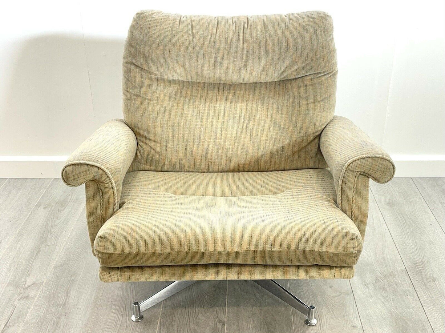 Howard Keith / HK, MCM Swivel Armchair - Professionally Cleaned