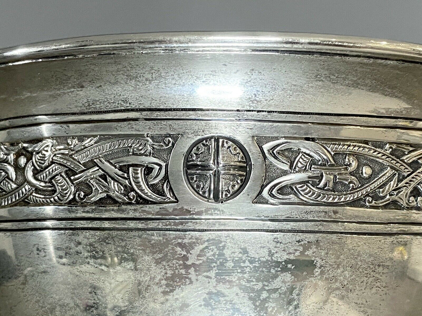 A Large Irish Celtic Revival Twin Handled Silver Bowl, Dublin 1909