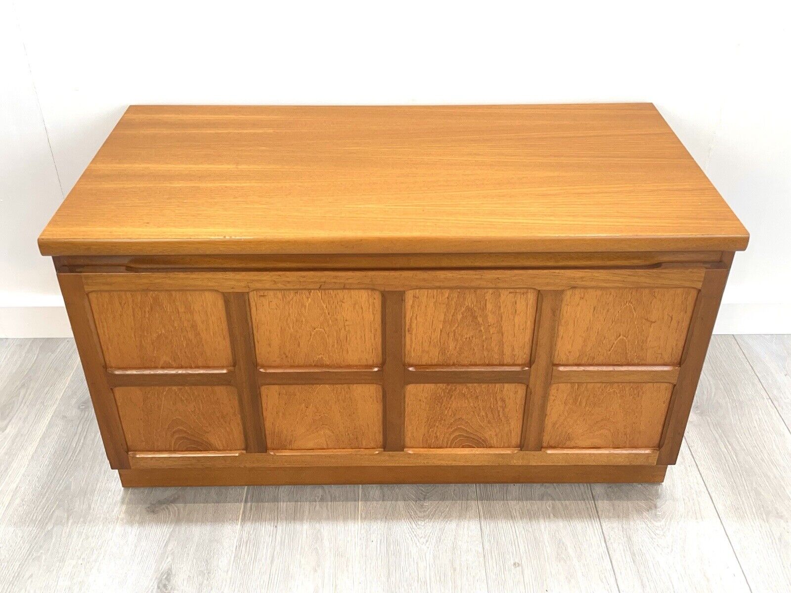 Nathan Squares, Mid Century Teak TV Unit / Short Sideboard