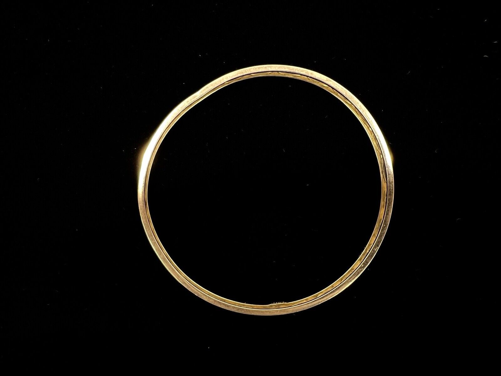 9ct Yellow Gold Slave Bracelet / Bangle, 10.0g and 82mm Diameter