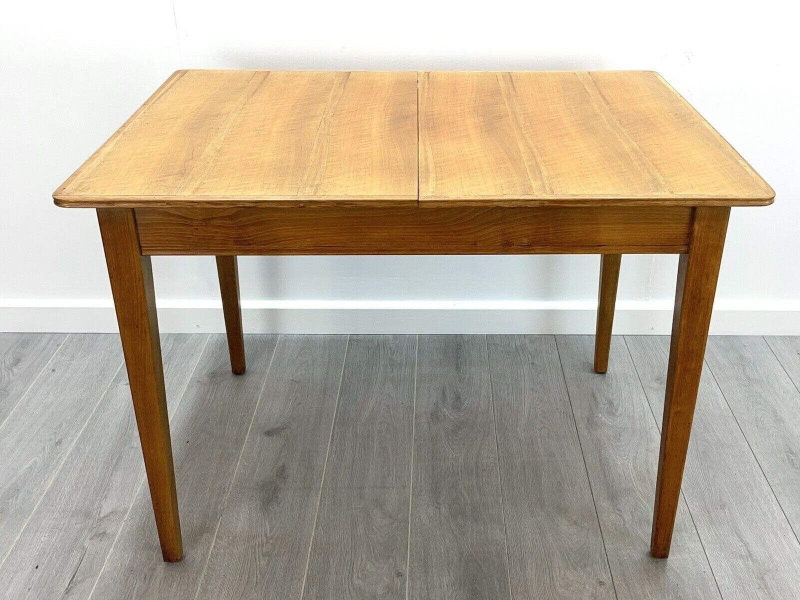 Gordon Russell, Mid Century Dining Table and 4 Chairs + 1 Carver