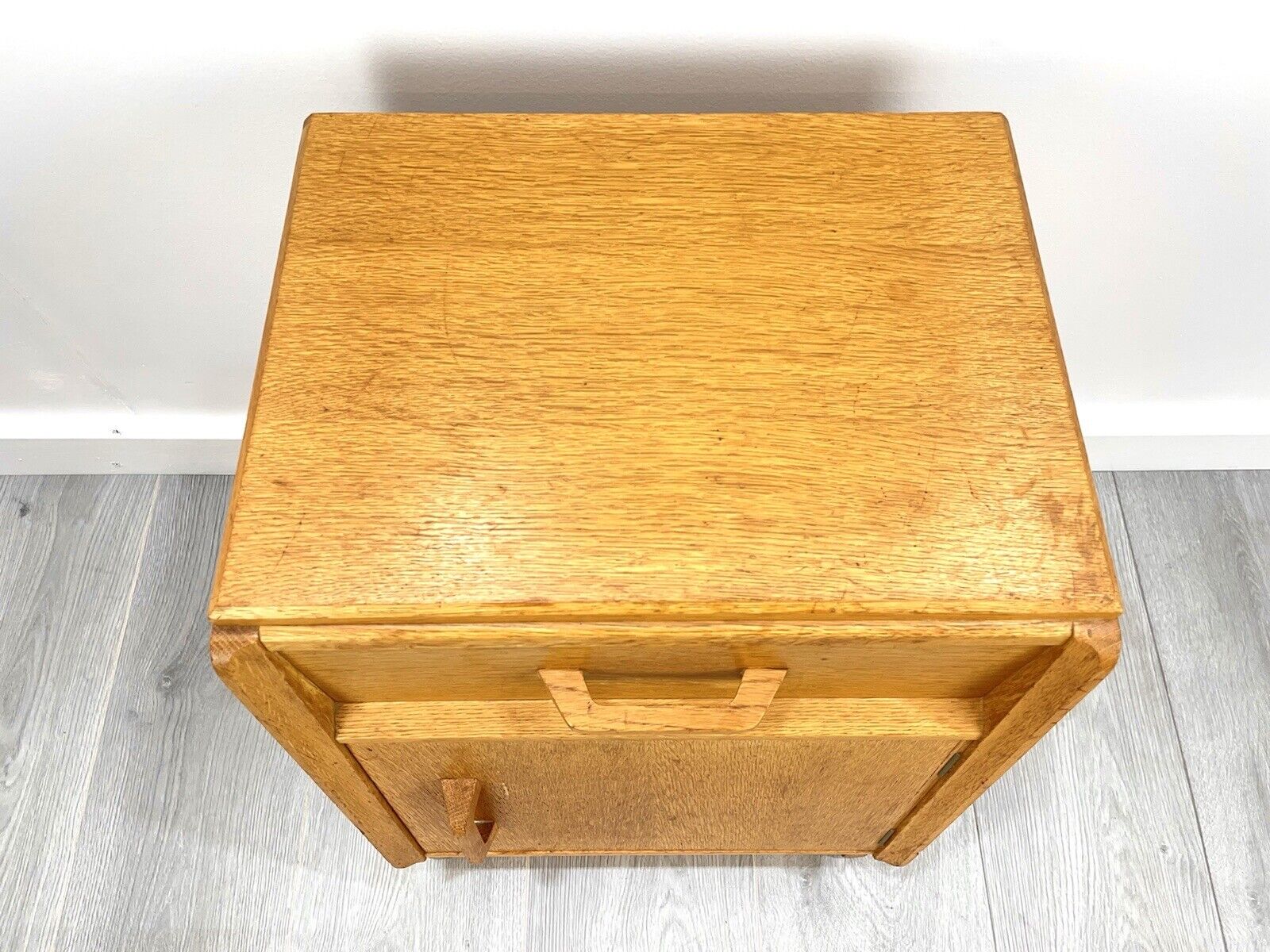 E gomme / G Plan Brandon, Vintage Oak Bedside Table