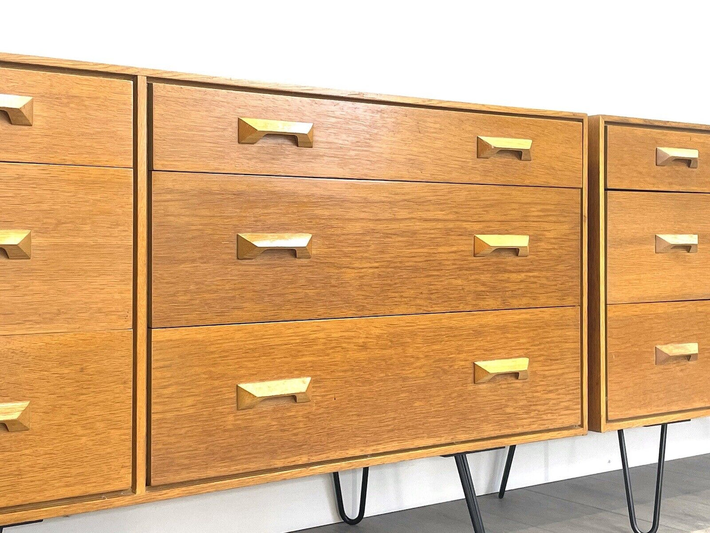 Pair of Stag Concord, 6 Drawer Oak Chest of Drawers Upon Hairpin Legs