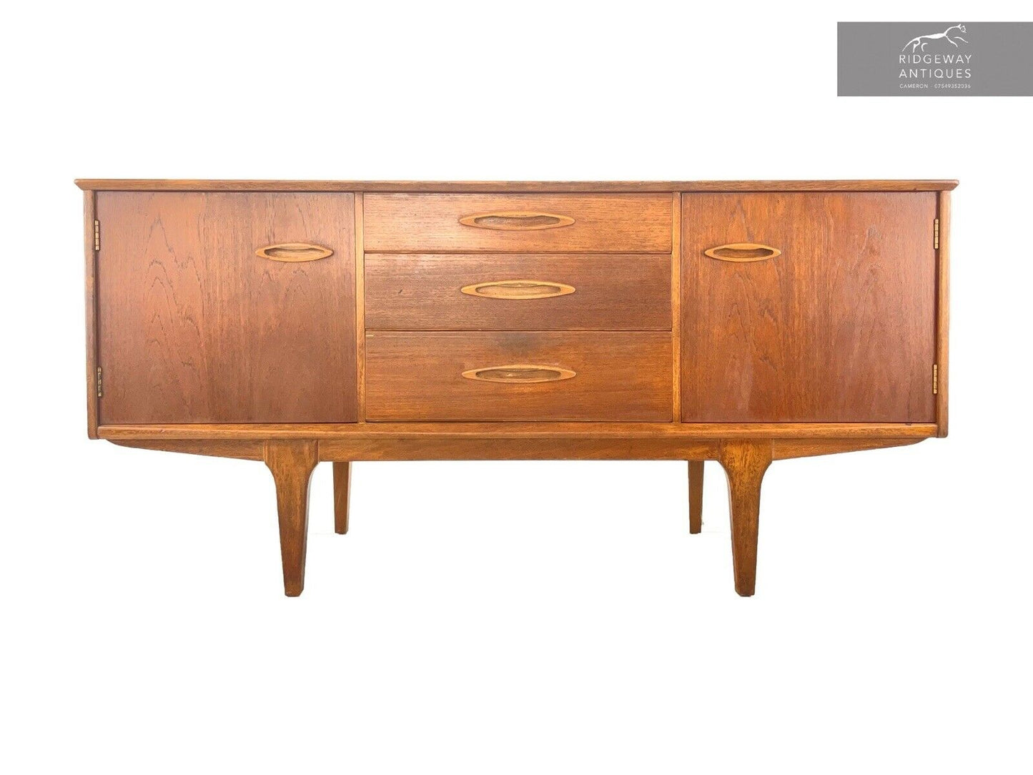 Mid Century Modern / Retro - Jentique Teak Compact Sideboard / Credenza