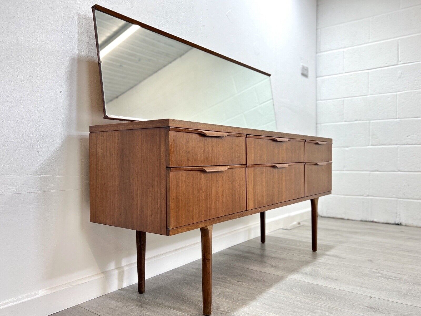 Austinsuite, Mid Century Chest of 6 Drawers / Dressing Table