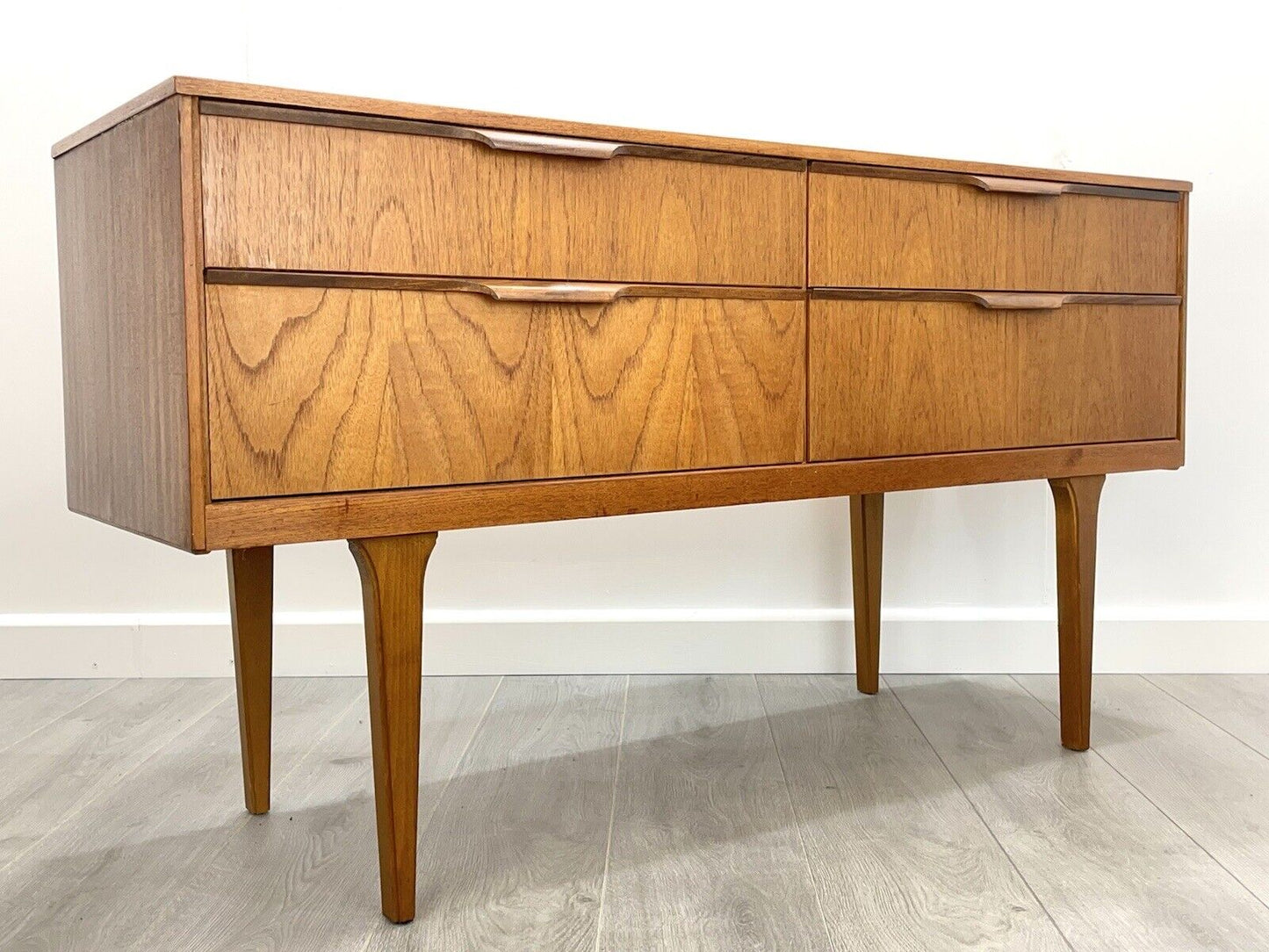 Austinsuite, Vintage Chest of 4 Drawers / Short Sideboard